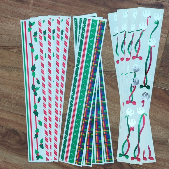 Mrs. Grossman's "Christmas" Themed Collection of Stickers - Picture 3 of 4